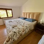 شقة Camellia 2