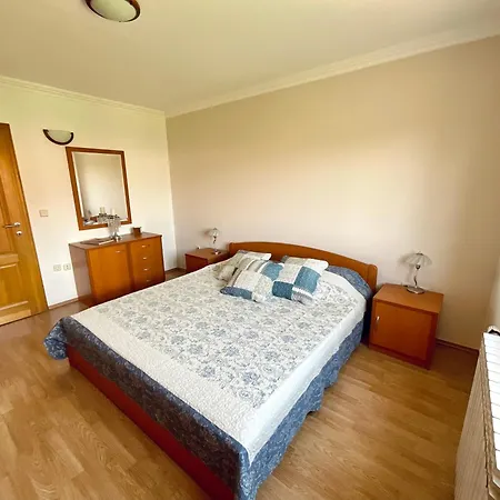 Camellia 2 * Ljubuški